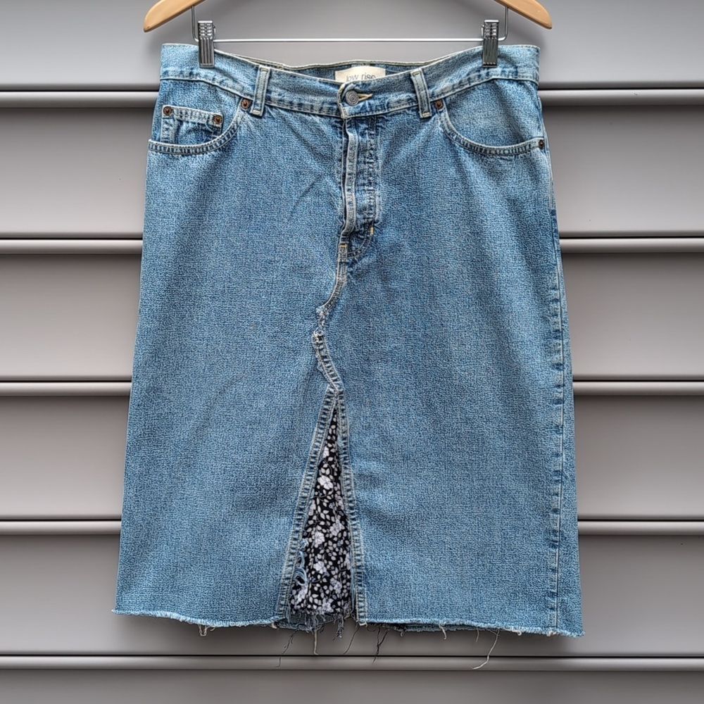 Vintage GAP Denim Skirt With Handmade Floral Detail 90s Y2K Grunge Boho Festival